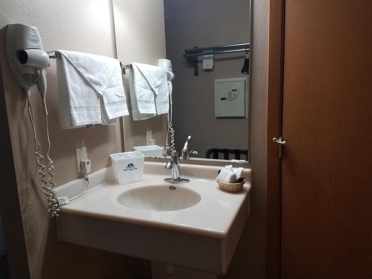 Double Room with Two Double Beds - Non-Smoking